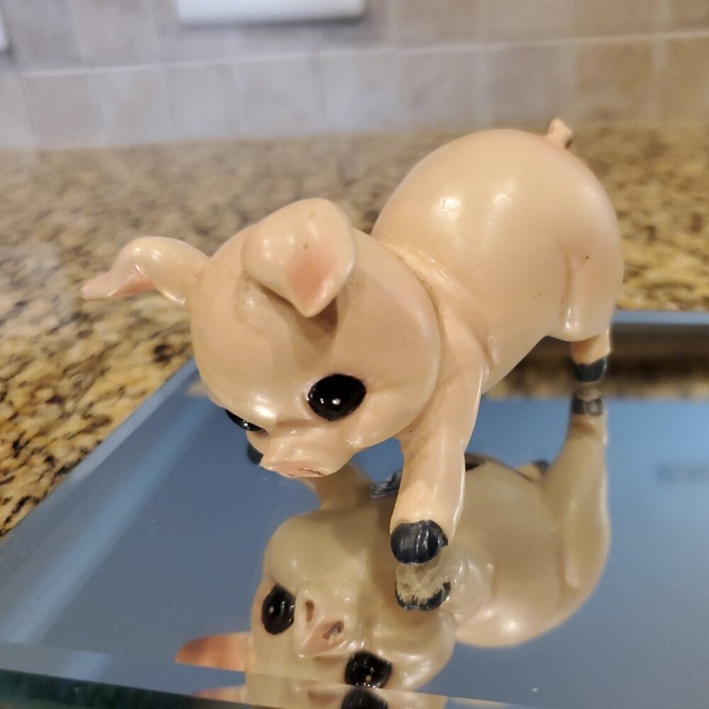 Vintage Norcrest Pig Figurine #A641-Norcrest Silver Sticker Playful Piggy